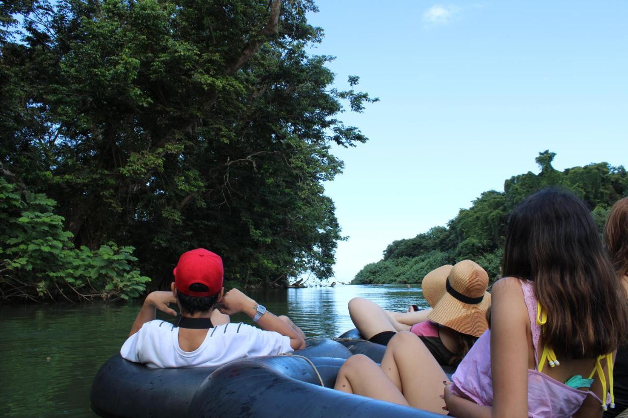 Bella Flor Hostel Palomino Ngoại thất bức ảnh
