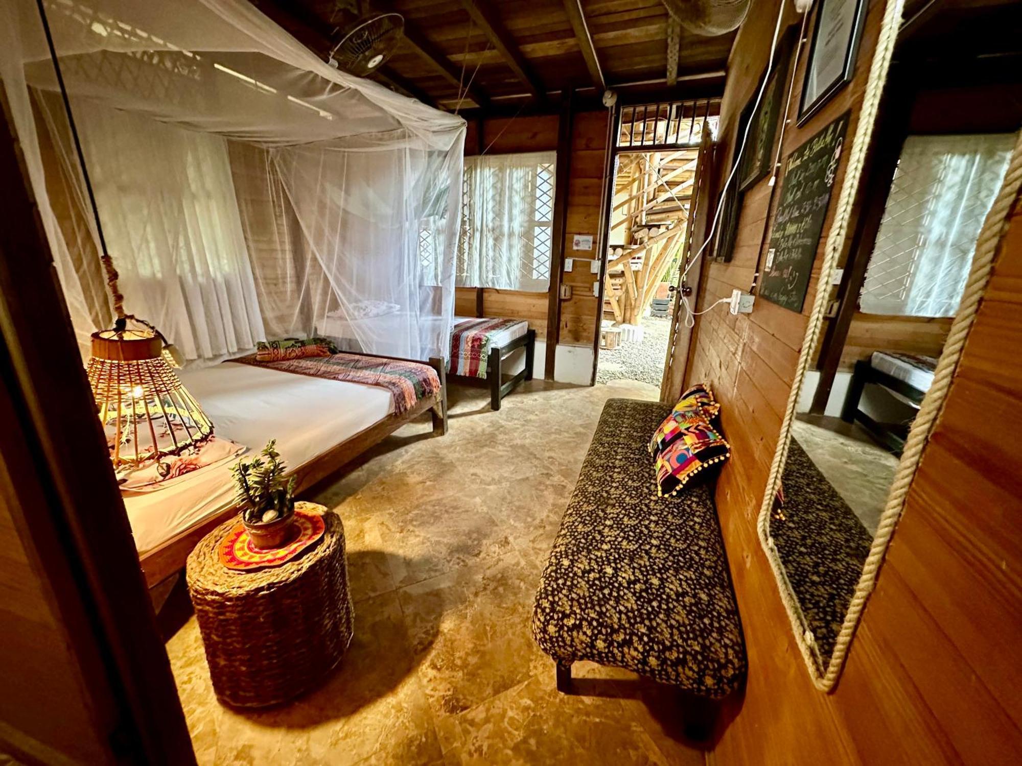 Bella Flor Hostel Palomino Ngoại thất bức ảnh