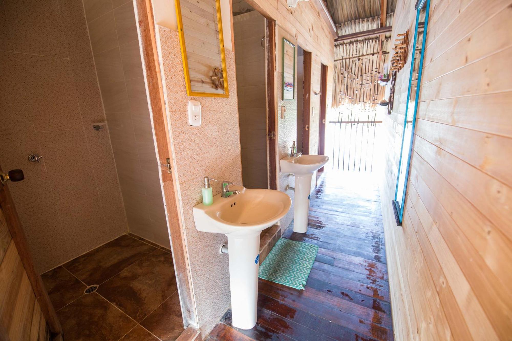 Bella Flor Hostel Palomino Ngoại thất bức ảnh